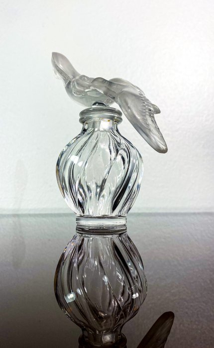 Image 2 of Marc Lalique - Lalique - perfume flacon (1) - Crystal