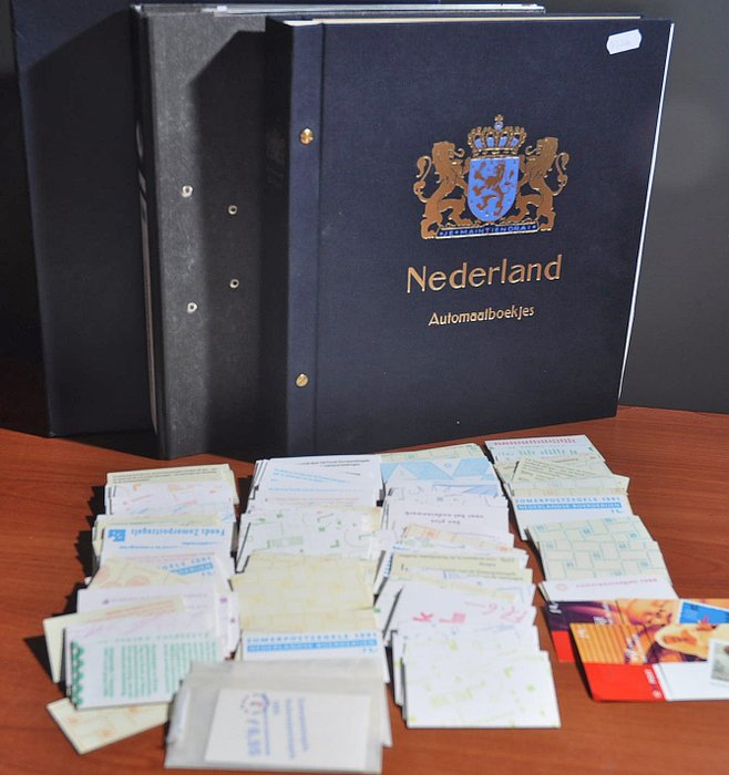 Preview of the first image of Netherlands - A batch of stamp booklets and more in albums and lots of loose.