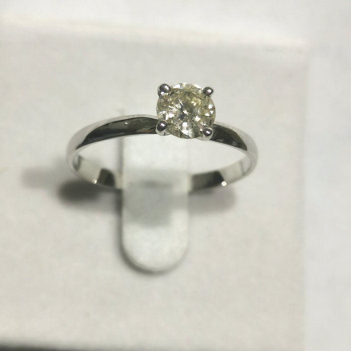 Preview of the first image of 14 kt. White gold - Ring - 0.66 ct Diamond.