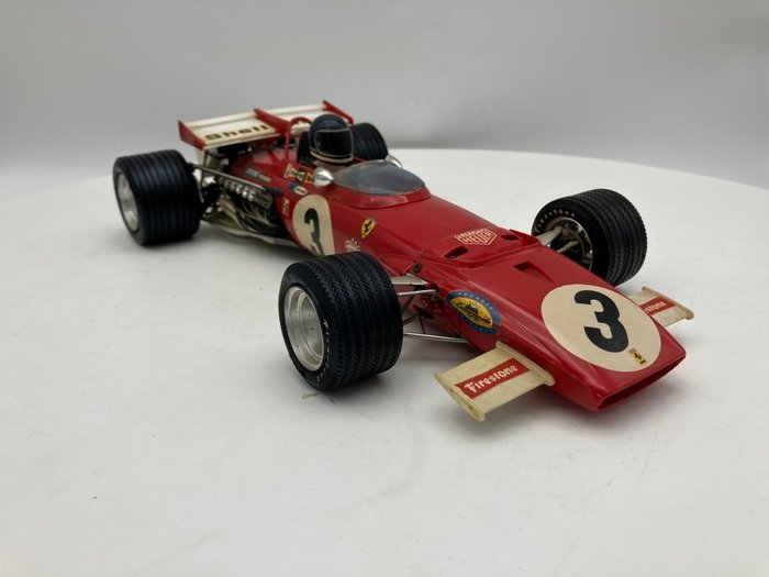Preview of the first image of Tamiya - 1:12 - Ferrari 312B - Kit assembled.