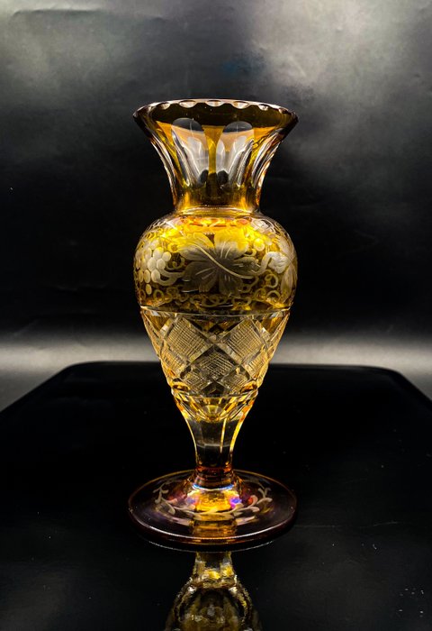 Image 3 of Bohemian - Vase (1) - Crystal
