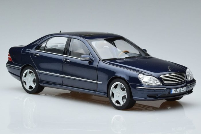 Preview of the first image of Norev - 1:18 - Mercedes Benz S55 AMG (W220) - 2000.