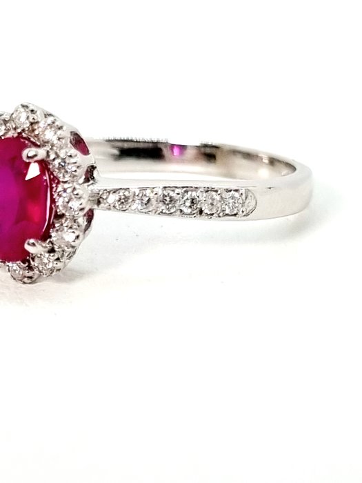 Image 3 of 18 kt. White gold - Ring - 1.25 ct Ruby - Diamonds