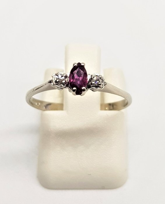 Preview of the first image of 14 kt. White gold - Ring - 0.25 ct Amethyst - Diamonds.