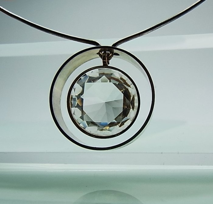 Preview of the first image of Skandinavische Goldschmiede-Arbeit - 925 Silver - Necklace with pendant - 25.00 ct Quartz - faceted.