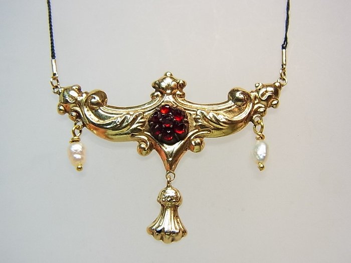 Preview of the first image of victorianisches Goldcollier - 14 kt. Yellow gold - Necklace - 0.60 ct Garnet.