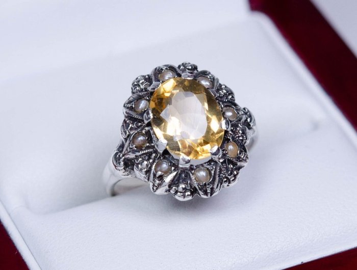 Preview of the first image of 830 Silver - Ring - Citrine (tested) - Orient pearls.