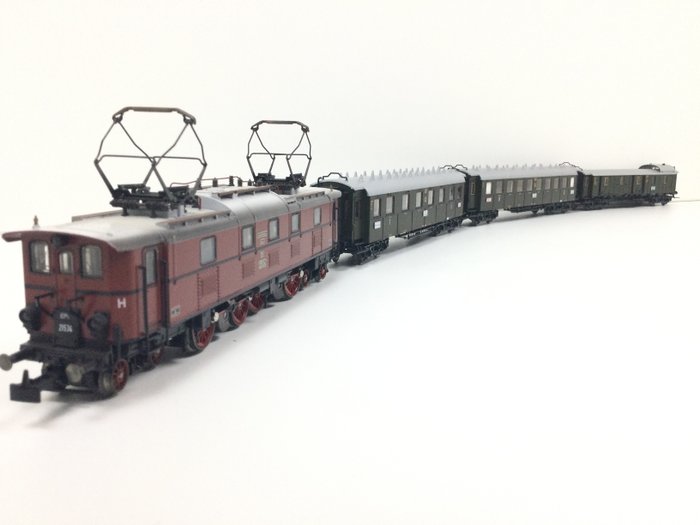 Image 1 of Märklin H0 - 2860/uit set 2660 - Train set - Four-part set with electric locomotive EP 5 - DRG
