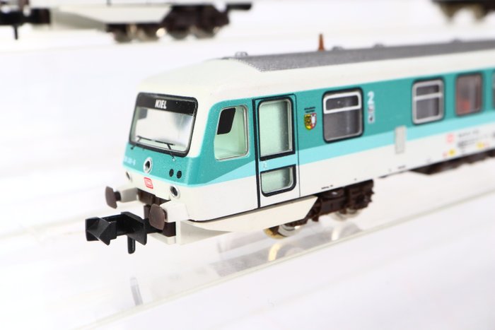 Image 2 of Fleischmann N - 7428 - Train unit - Two-part train set BR 628 - DB
