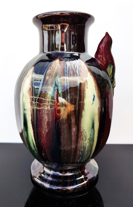 Image 3 of Art Deco vase with seated bird