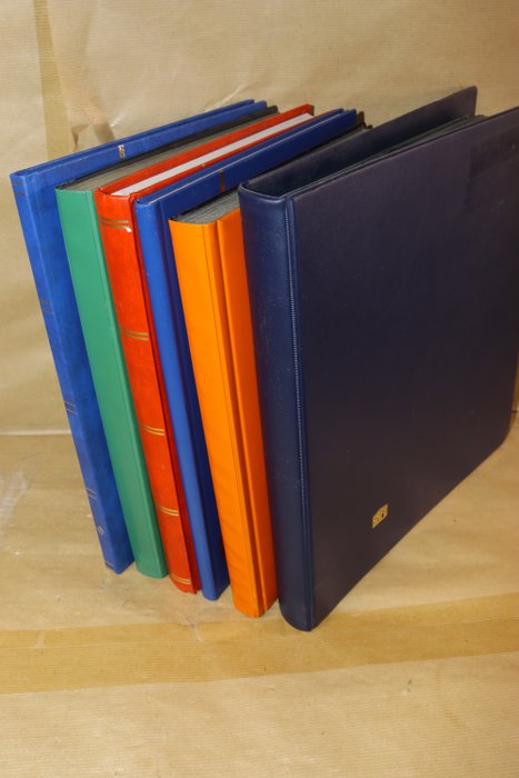 Preview of the first image of Accessories - 6 empty stock books.