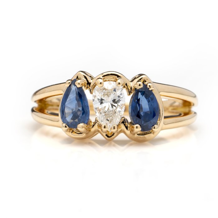 Image 2 of Chaumet diamond and sapphire - 18 kt. Yellow gold - Ring