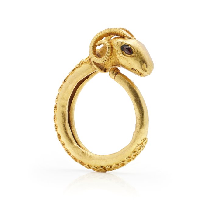 Preview of the first image of Etruscan revival 21 KT gold Ram's head Yellow gold - Ring.