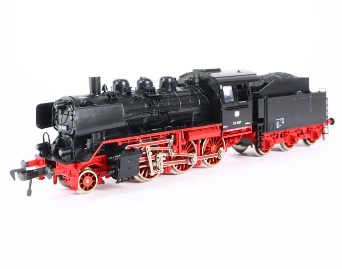 Preview of the first image of Fleischmann H0 - 4141 - Steam locomotive with tender - Locomotive 24 067 - DB.