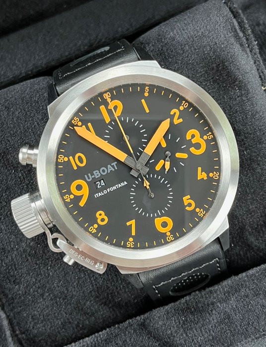 Preview of the first image of U-Boat - Flight Deck Left Hook Automatic Chronograph - UB-6119-1 - Men - 2011-present.