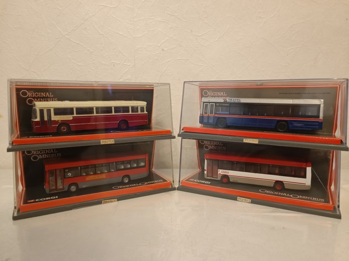 Preview of the first image of Corgi Limited Edition - 1:76 - Bus - 4 * Limited Edition Buses.