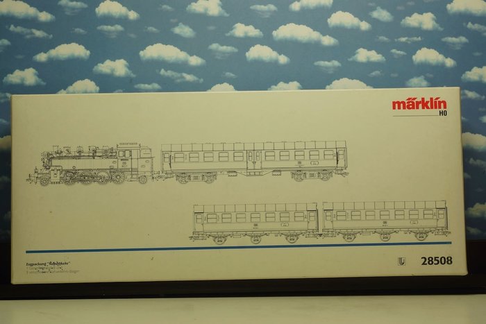 Image 2 of Märklin H0 - 28508 - Passenger carriage set - Three carriages with interior lighting and figures -