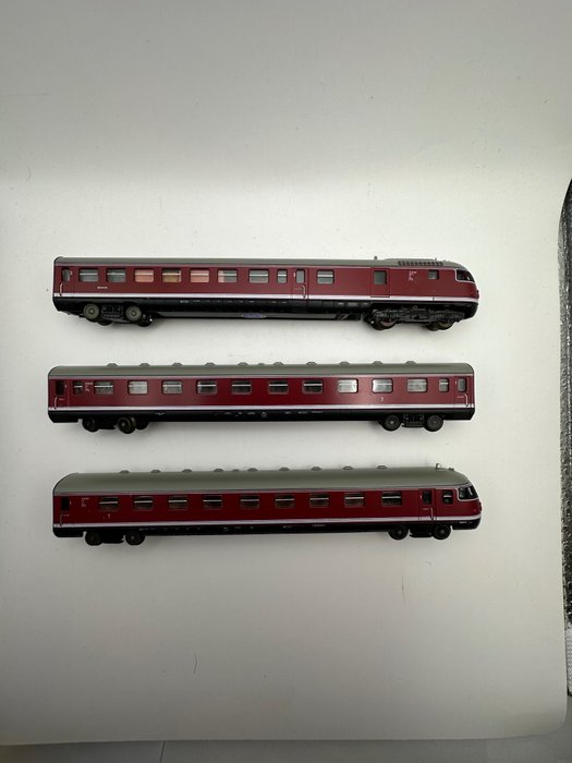 Image 2 of Minibahn N - 16510851 - Train unit - Diesel train wagon VT 08, 3 pieces - DB