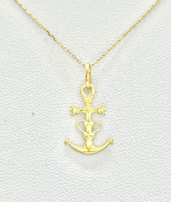 Preview of the first image of "Aucun prix de réserve" Ancre de Marine - 18 kt. Yellow gold - Necklace with pendant.