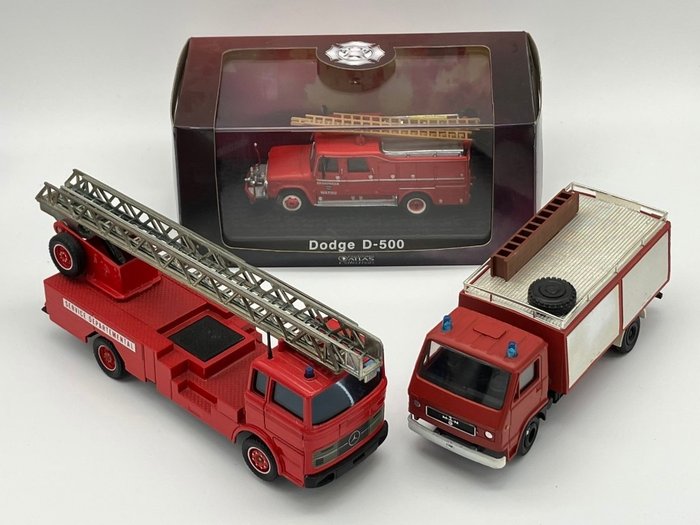 Preview of the first image of Atlas, Conrad, Solido - 1:72 / 1:50 - Dodge D500, Man 8 136F & Mercedes Firetrucks.