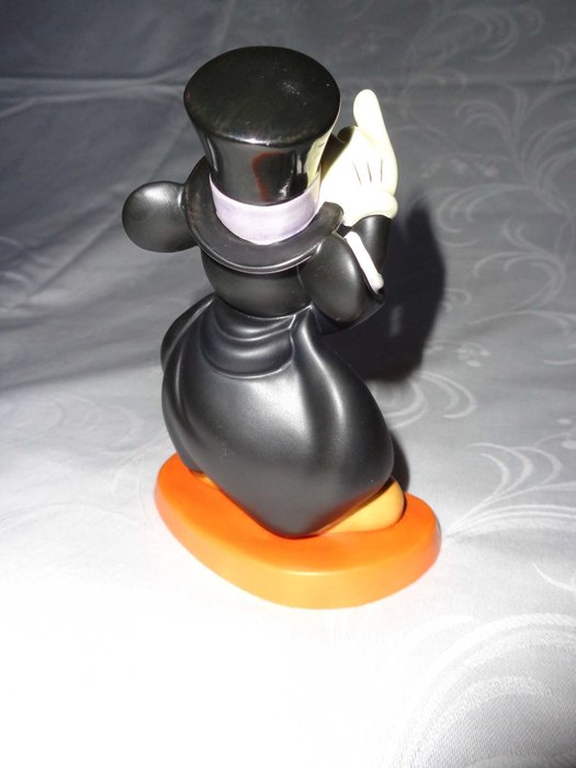 Image 3 of Walt Disney Classics Collection (WDCC) - Magician Mickey "Membership Sculpture" + Pin + Print - (19