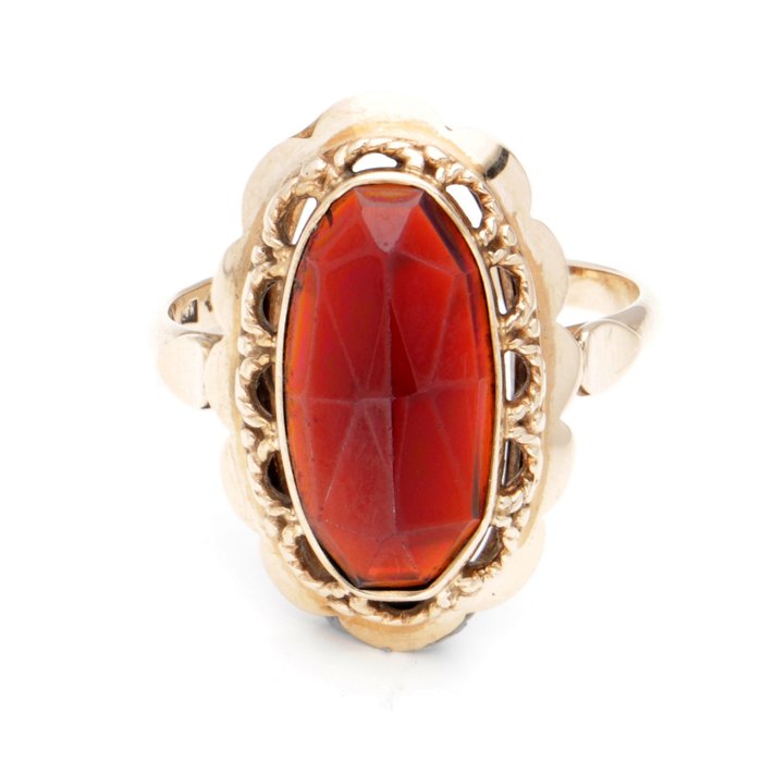 Preview of the first image of No reserve - 14 kt. Gold - Ring - 3.33 ct Garnet.