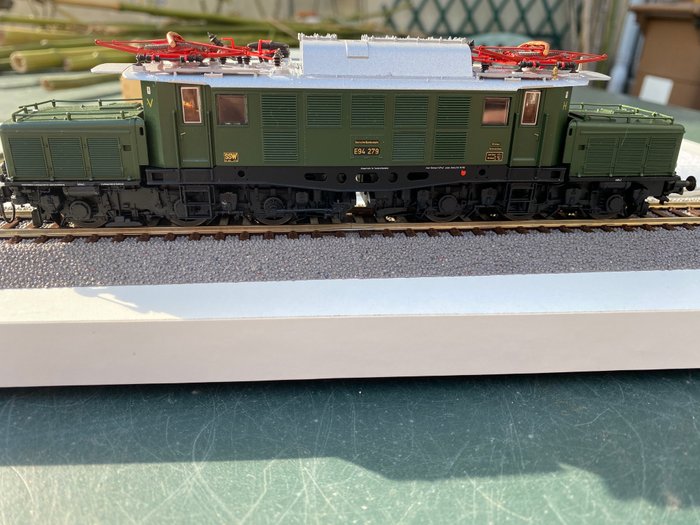 Image 3 of Roco H0 - 43712 - Electric locomotive - E-94 "Duitse krokodil" Museums Edition - DB