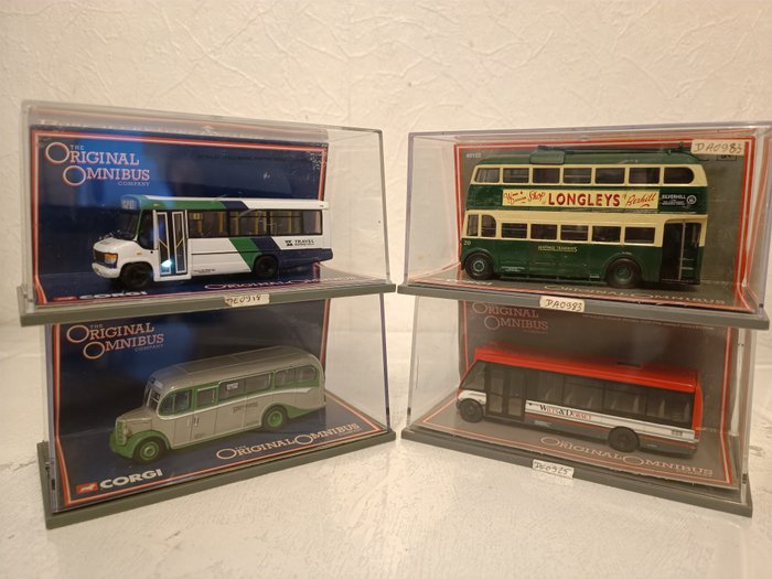 Preview of the first image of Corgi Limited Edition - 1:76 - Bus - 4 * Limited Edition Buses.