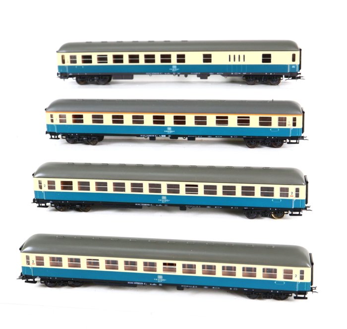 Preview of the first image of Röwa H0 - 3311/3312 - Passenger carriage - Four passenger carriages - DB.