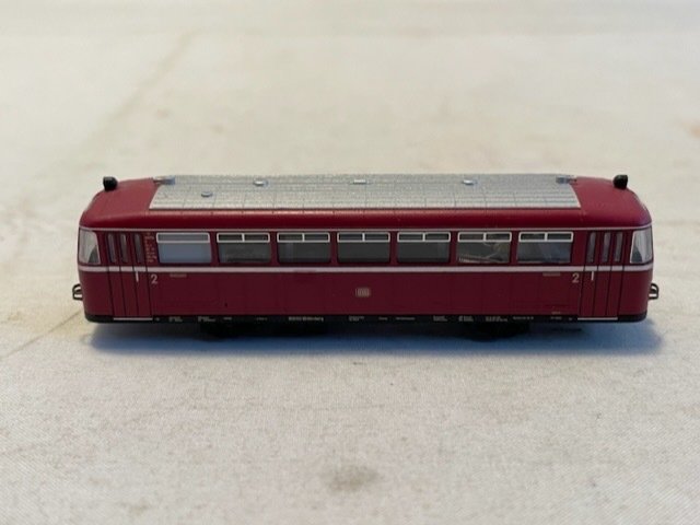 Image 3 of Fleischmann N - 7400/7401 - Train unit - Railbus and trailer VT95 / VB142 - (8457) - DB