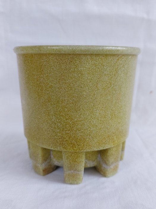 Preview of the first image of A.D. Copier - Glasfabriek Leerdam - Art Deco graniver green yellow cactus pot (height 9.9 cm diamet.