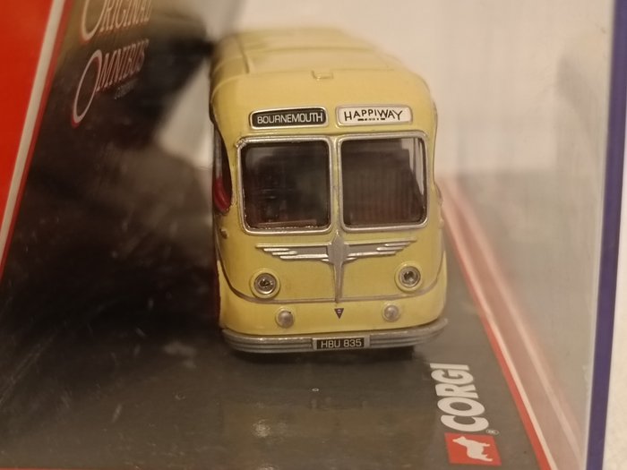 Image 3 of Corgi Limited Edition - 1:76 - Bus - 4 * Limited Edition Buses
