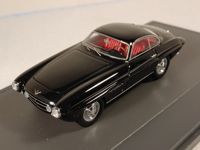 Preview of the first image of Matrix - 1:43 - Ghia Fiat 8V Supersonic 1954 - Limited Edition 177 or 408 Sold Out.