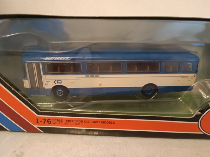 Image 2 of Gilbow - 1:76 - Bus Anglaise - 4 * English buses two and one decker