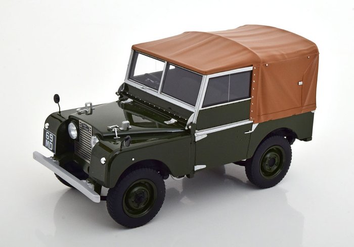 Preview of the first image of Schuco Pro.R12 - 1:12 - Land Rover 80 met Softtop - Limited 500 pcs. - Color Dark green / Brown.