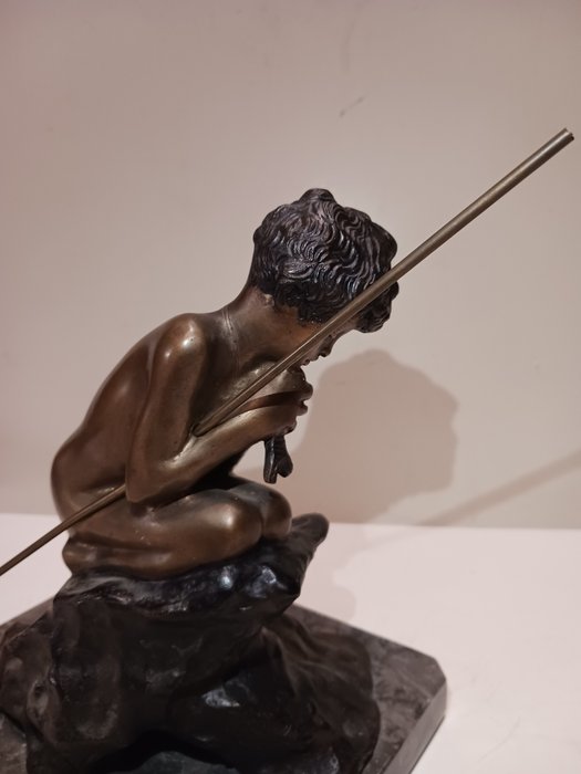 Image 2 of Dal modello di Vincenzo Gemito - Sculpture, "Fisherman" - Bronze, Marble - Mid 20th century