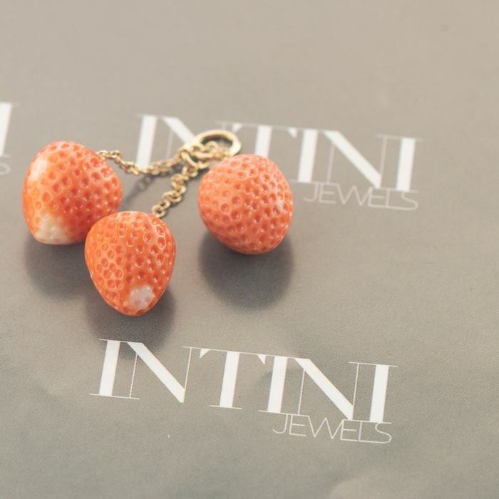 Image 3 of Intini Jewels - 18 kt. Gold, Yellow gold - Pendant - 31.50 ct Coral