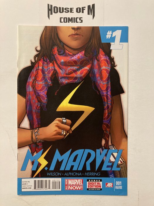 Preview of the first image of Ms Marvel # 1 Rare Second Print Variant - appearance Kamala Khan. Very High Grade - Stapled - First.