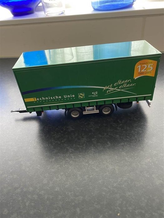 Image 2 of Lion Toys - 1:50 - Mercedes actros