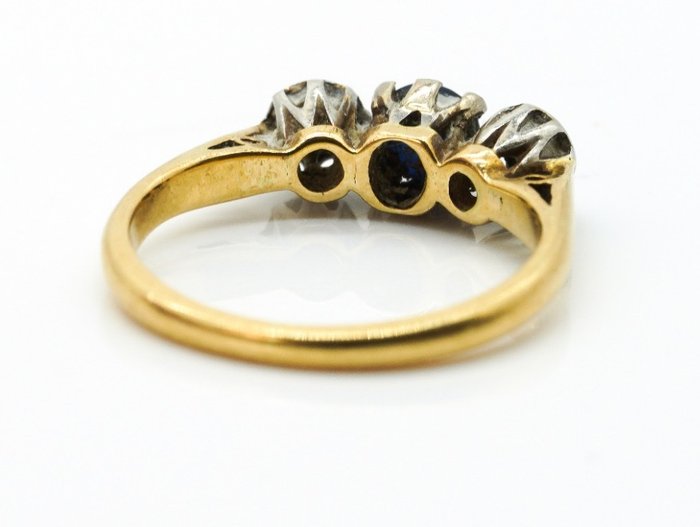 Image 2 of Gold - Ring