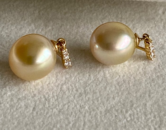 Image 2 of 18 kt. Gold - Earring Golden South Sea Pearl - Diamonds