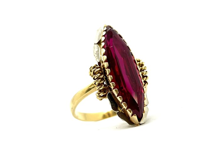 Preview of the first image of 18 kt. Pink gold - Ring - 7.25 ct Ruby.