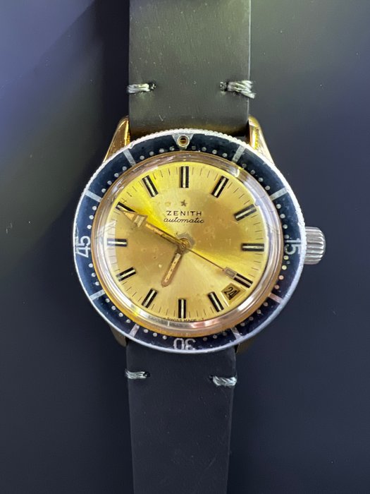 Preview of the first image of Zenith - Diver - cal 2542pc - Men - 1970-1979.