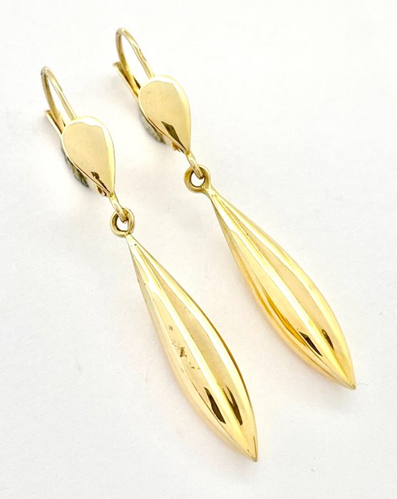 Preview of the first image of "NO RESERVE PRICE" Dormeuses - 18 kt. Yellow gold - Earrings.