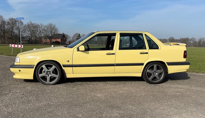 Image 2 of Volvo - 850 T5R - 1995