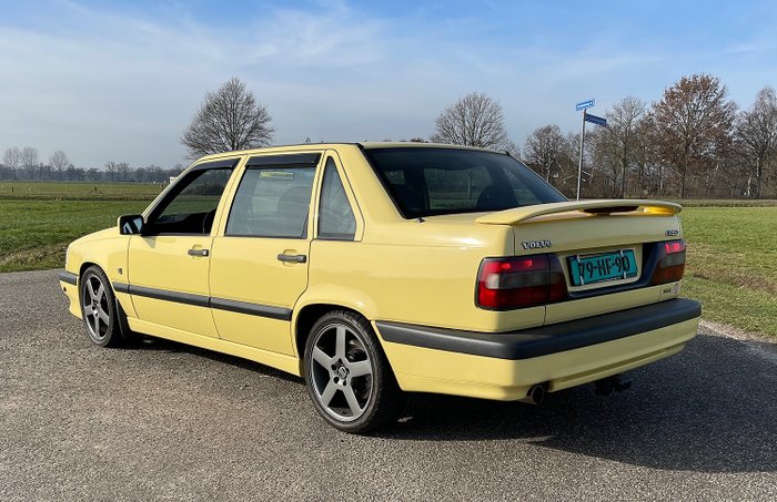 Image 3 of Volvo - 850 T5R - 1995