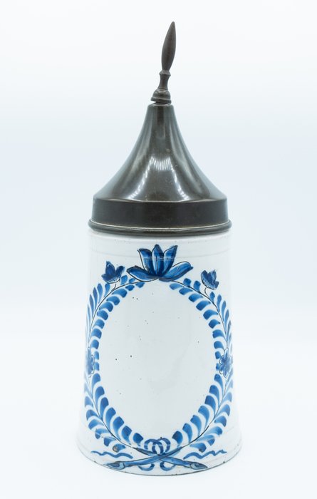 Preview of the first image of apothecary jar - Faience.