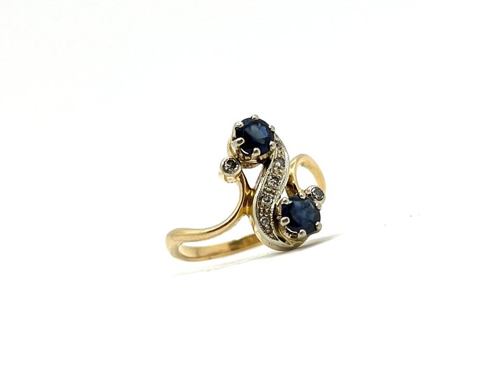 Preview of the first image of NO RESERVE - 18 kt. Pink gold, White gold - Ring - 0.40 ct Sapphire - Diamonds.