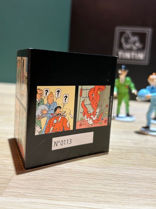 Image 2 of Tintin - Figurine Moulinsart 29254 - Série lune 7 figurines - (2019)