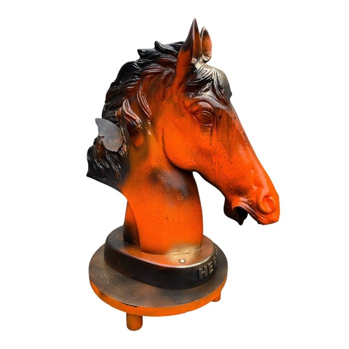 Preview of the first image of DALUXE ART - Iron Hermés Horse.